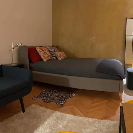 Walter House Apartman *